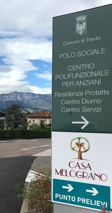 Immagine: Totem Centro Polifunzionale esterno